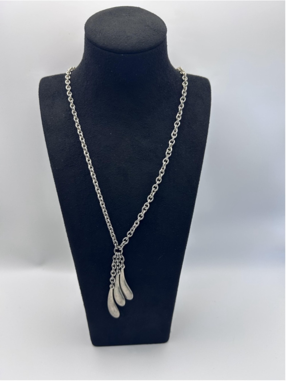 Soho Design Silver Tone Teardrop Pendant Y-Drop Minimalist Necklace 36 In